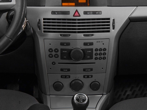 Opel Astra, H Рестайлинг фото №16