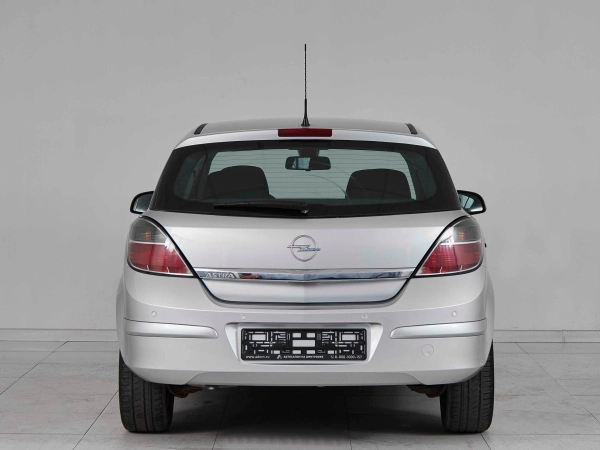 Opel Astra, H Рестайлинг фото №5