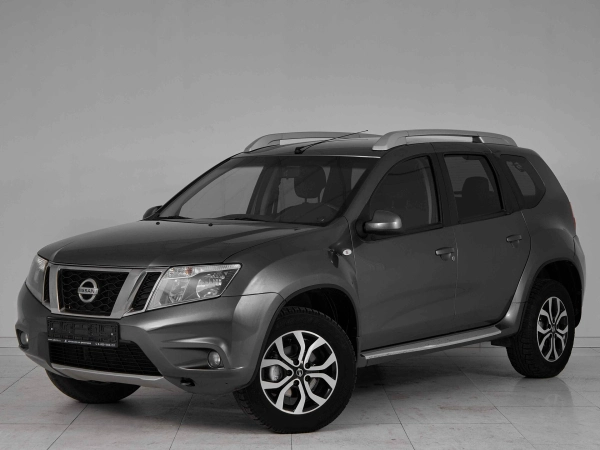Nissan Terrano, III (D10) фото №1