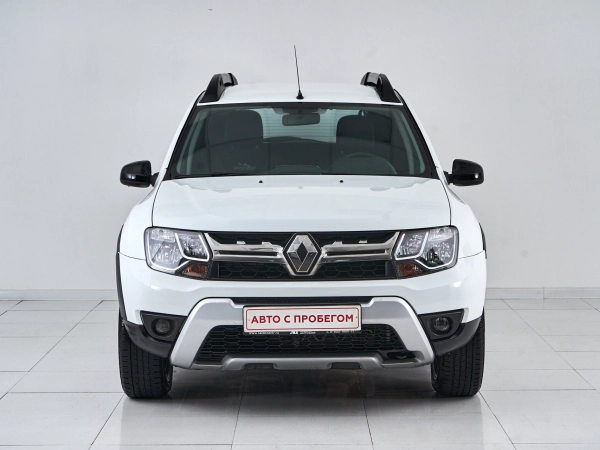 Renault Duster, I Рестайлинг фото №2
