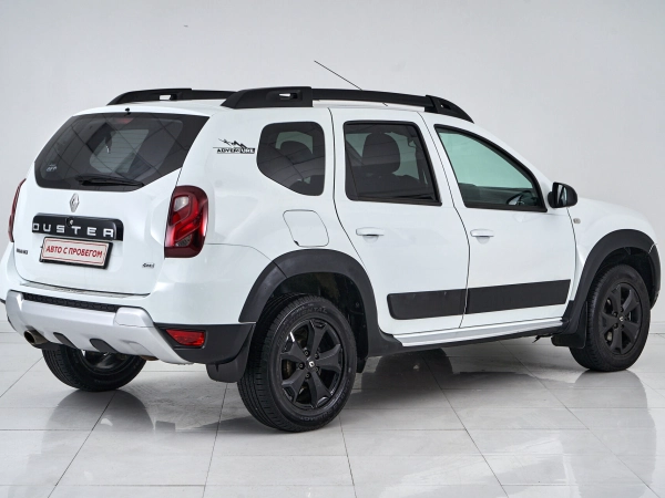 Renault Duster, I Рестайлинг фото №5