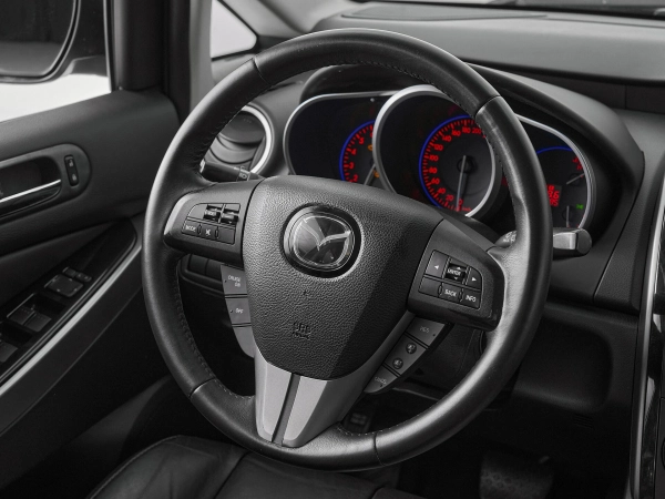 Mazda CX-7, I Рестайлинг фото №10