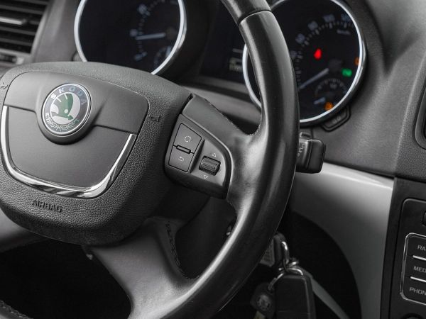 Skoda Yeti, I фото №12