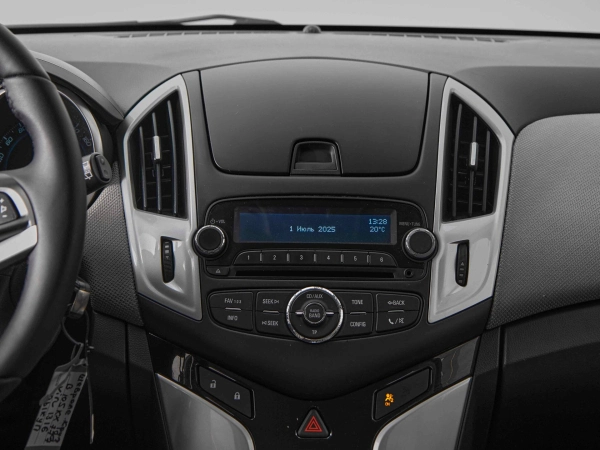 Chevrolet Cruze, I Рестайлинг фото №13