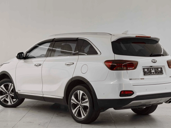 Kia Sorento, III Prime Рестайлинг фото №4