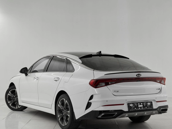 Kia K5, III фото №4