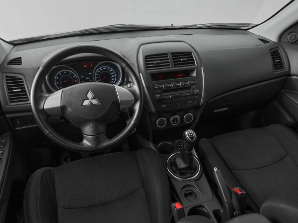 Mitsubishi ASX, I фото №7