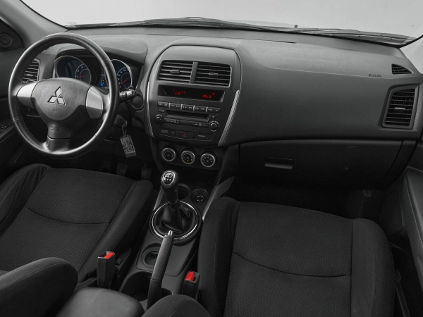 Mitsubishi ASX, I фото №9