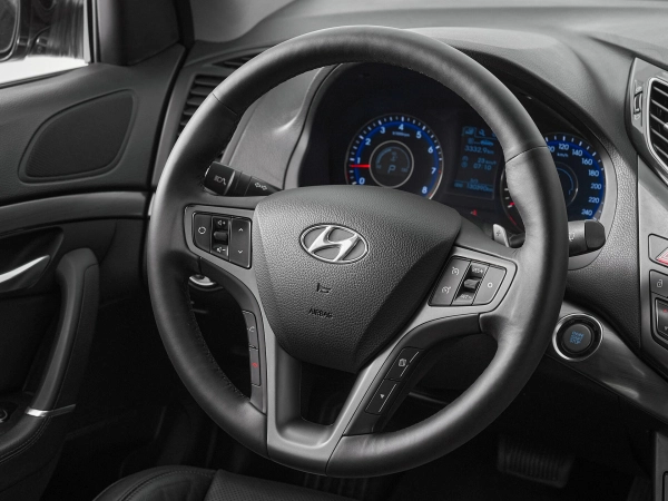 Hyundai i40, I Рестайлинг фото №10