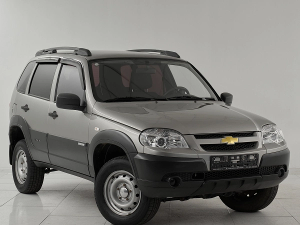 Chevrolet Niva, I Рестайлинг фото №3