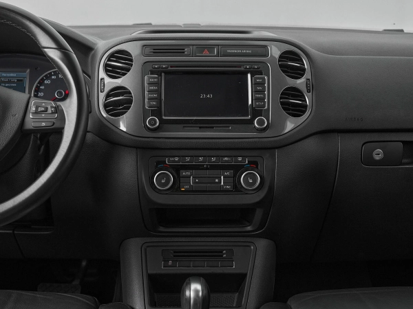 Volkswagen Tiguan, I Рестайлинг фото №15