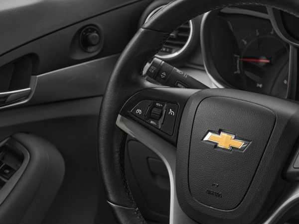 Chevrolet Orlando, I фото №11