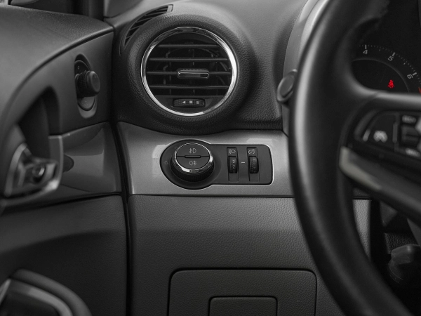 Chevrolet Orlando, I фото №13