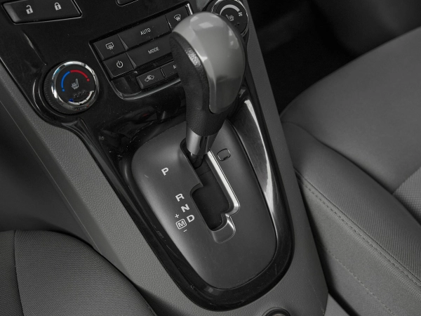 Chevrolet Orlando, I фото №15