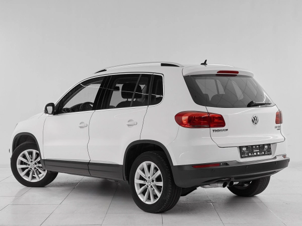 Volkswagen Tiguan, I Рестайлинг фото №4