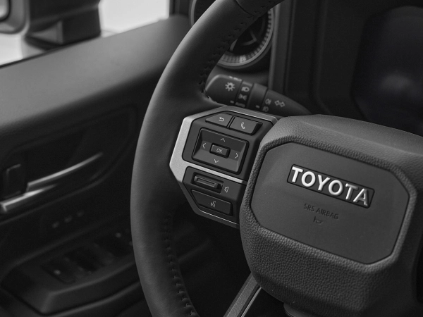Toyota Land Cruiser Prado, 250 Series фото №11