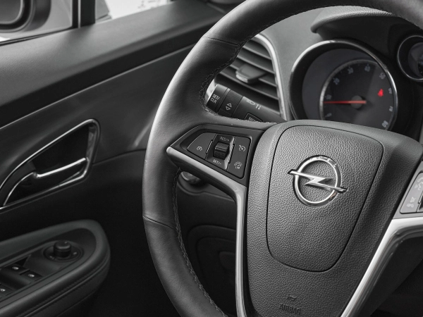 Opel Mokka, I фото №11