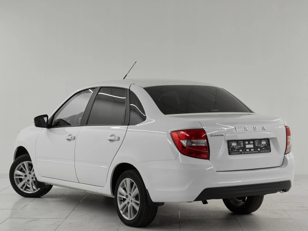 Lada (ВАЗ) Granta, I Рестайлинг фото №4