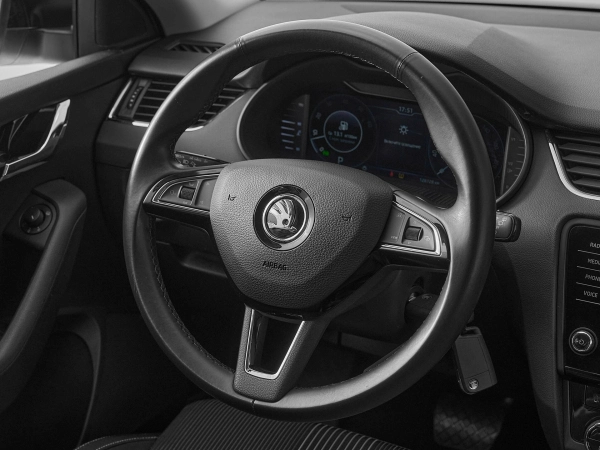 Skoda Octavia, III (A7) Рестайлинг фото №10