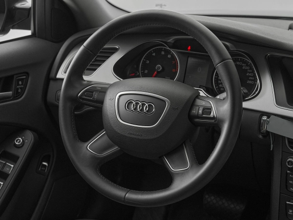 Audi A4, IV (B8) Рестайлинг фото №10