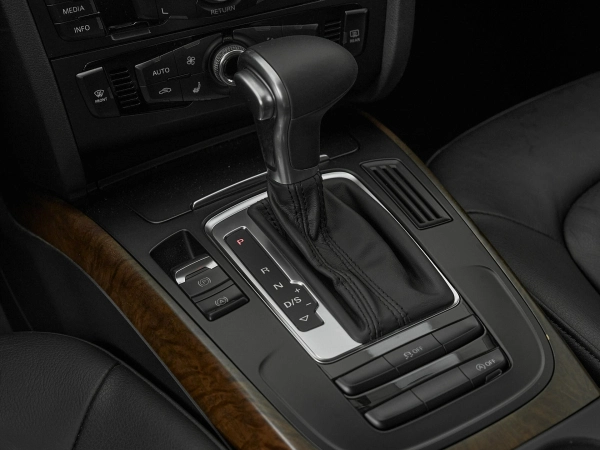 Audi A4, IV (B8) Рестайлинг фото №17