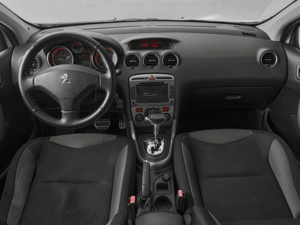 Peugeot 308, I Рестайлинг фото №8