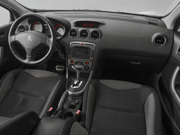 Peugeot 308, I Рестайлинг фото №9