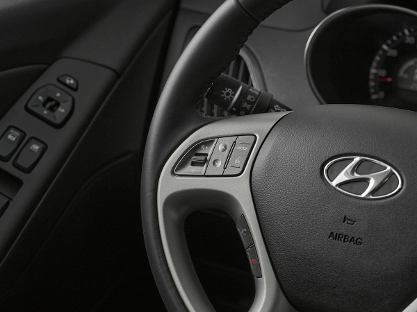 Hyundai ix35, I Рестайлинг фото №11