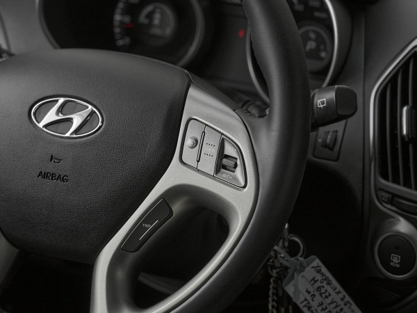Hyundai ix35, I Рестайлинг фото №12
