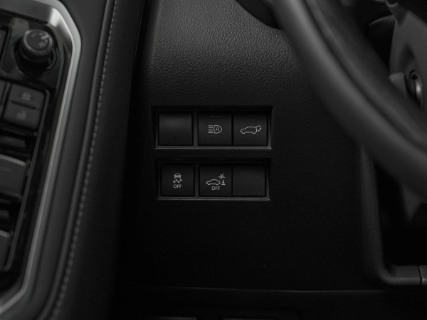 Toyota Land Cruiser, 300 Series фото №16