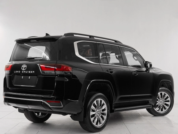Toyota Land Cruiser, 300 Series фото №6
