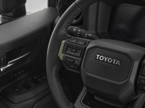 Toyota Land Cruiser Prado, 250 Series фото №11