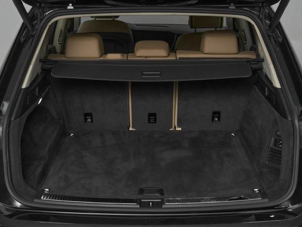 Volkswagen Touareg, III фото №16