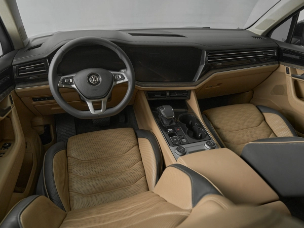 Volkswagen Touareg, III фото №7