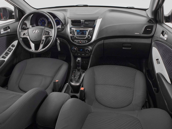 Hyundai Solaris, I Рестайлинг фото №9