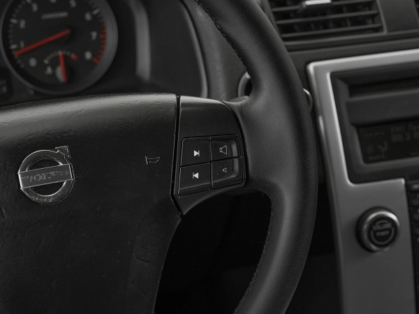 Volvo S40, II Рестайлинг фото №12
