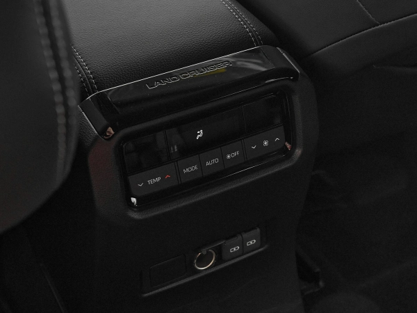 Toyota Land Cruiser Prado, 250 Series фото №18