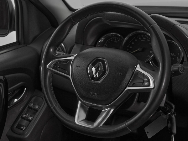 Renault Duster, I Рестайлинг фото №10