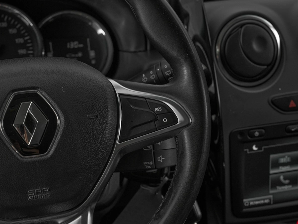 Renault Duster, I Рестайлинг фото №12
