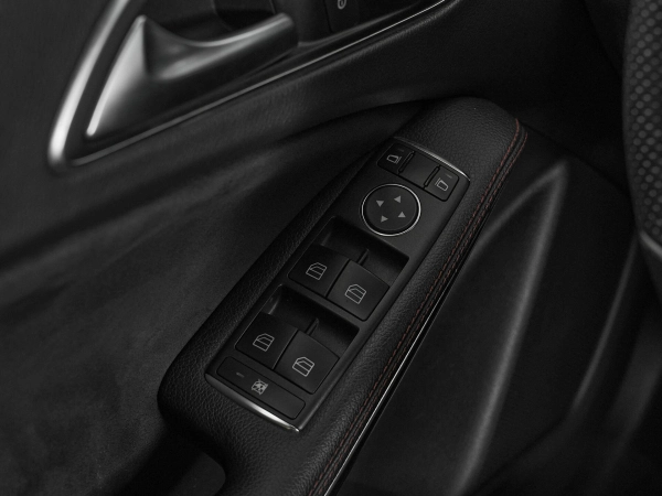 Mercedes-Benz A-Класс, III (W176) фото №13