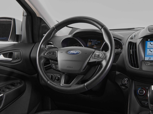 Ford Kuga, II Рестайлинг фото №9