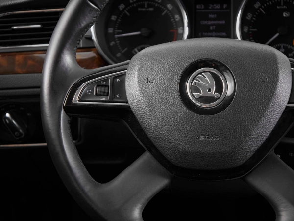 Skoda Superb, II Рестайлинг фото №11
