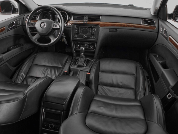 Skoda Superb, II Рестайлинг фото №9