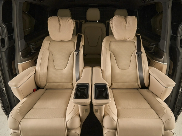 Mercedes-Benz V-Класс, III (W447) Рестайлинг 2 фото №20