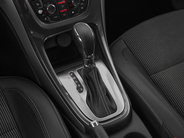 Opel Astra, J Рестайлинг фото №16