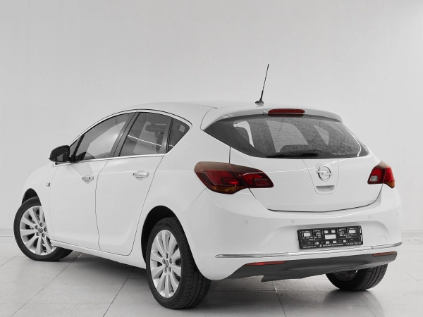 Opel Astra, J Рестайлинг фото №4
