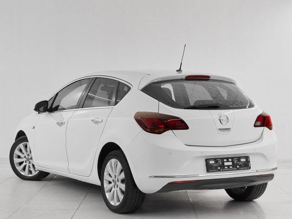 Opel Astra, J Рестайлинг фото №5