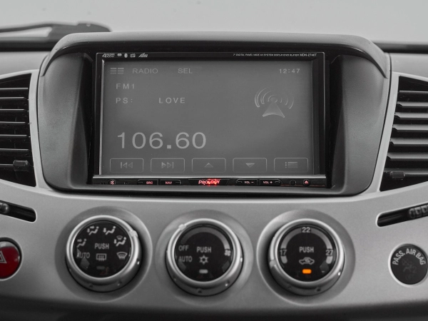 Mitsubishi L200, IV фото №14