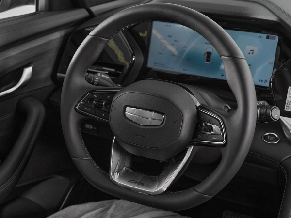 Geely Monjaro, I Рестайлинг фото №12
