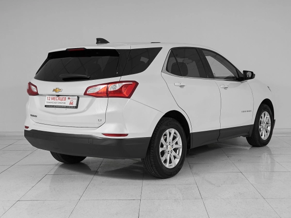 Chevrolet Equinox, III фото №6